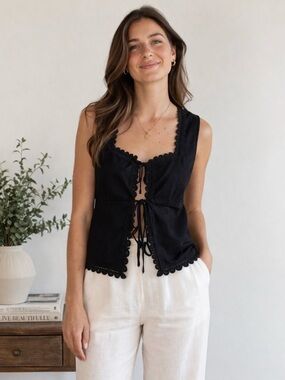 NWOT House of Harlow 1960 Linen Blend Tie Front Festival Sleeveless Top Vest M